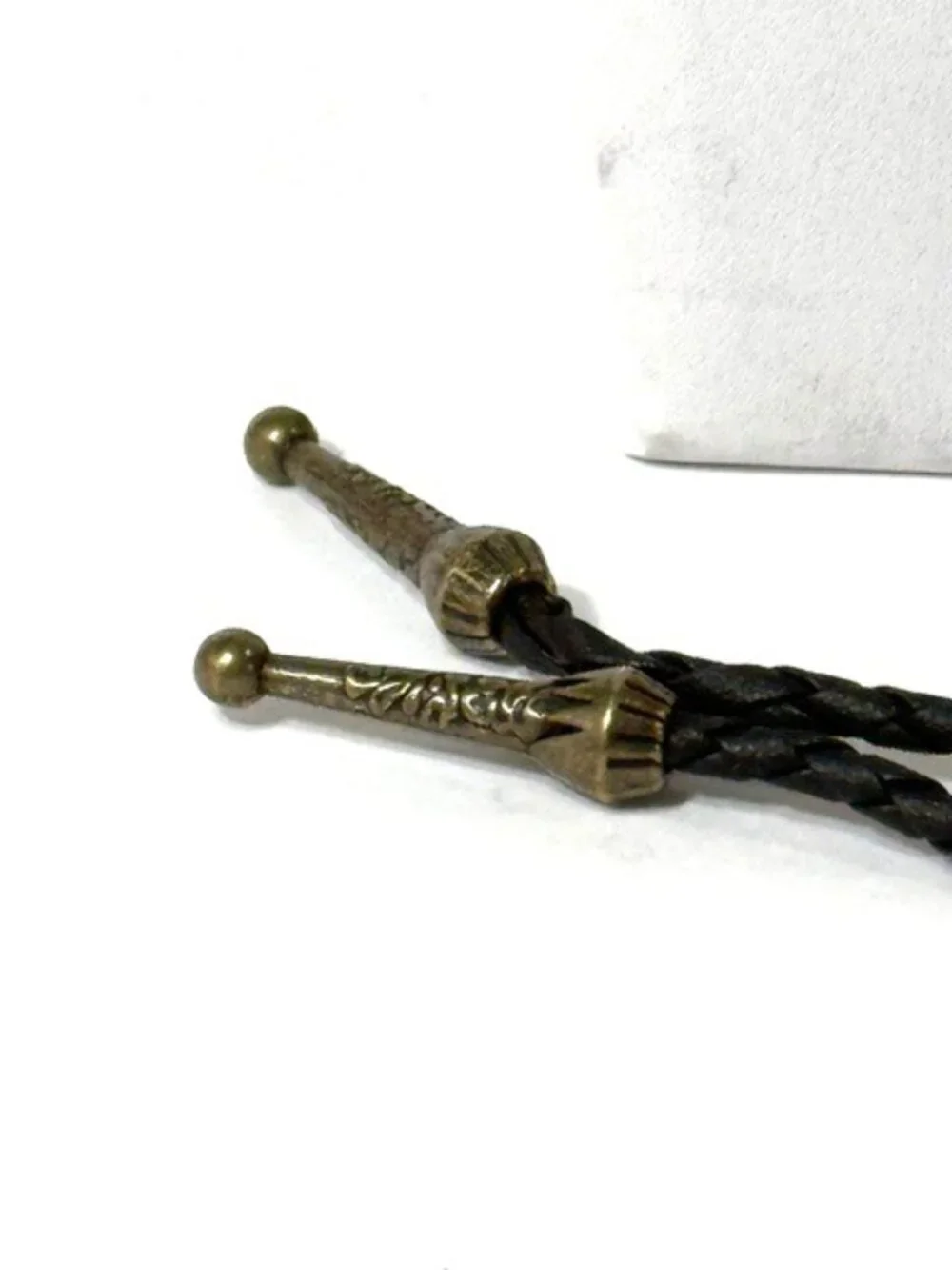 N/A gold tone